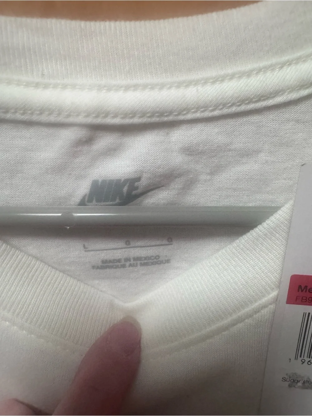 Bundle 4 $10 items for $30 Nike Men's White Holiday Graphic Tee Large